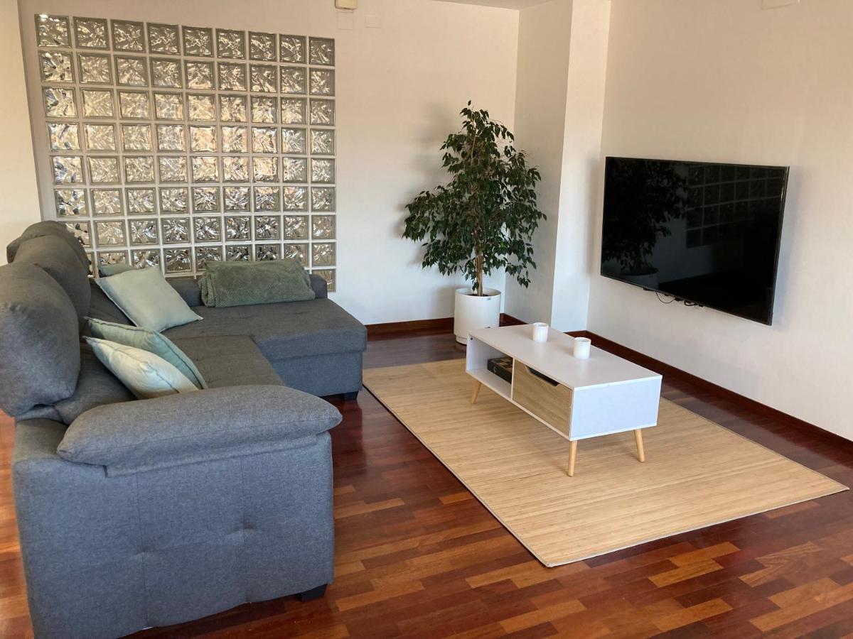 Teruelhome Iv Atico Con Vistas Y Aparcamiento En El Centro Appartement *